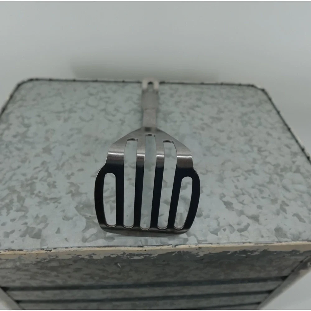 Bonny‎ Stainless Steel Potato Masher Slotted Kitchen Tool Silver 9.5 Inch